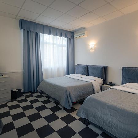Hotel Giulietta E Romeo Casal Palocco Kültér fotó