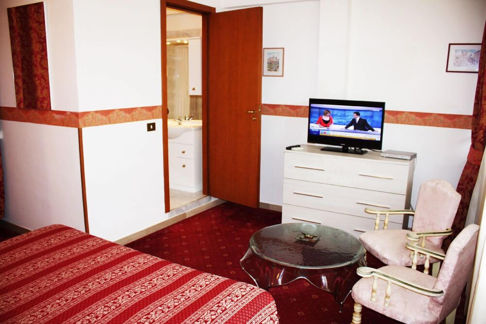 Hotel Giulietta E Romeo Casal Palocco Kültér fotó