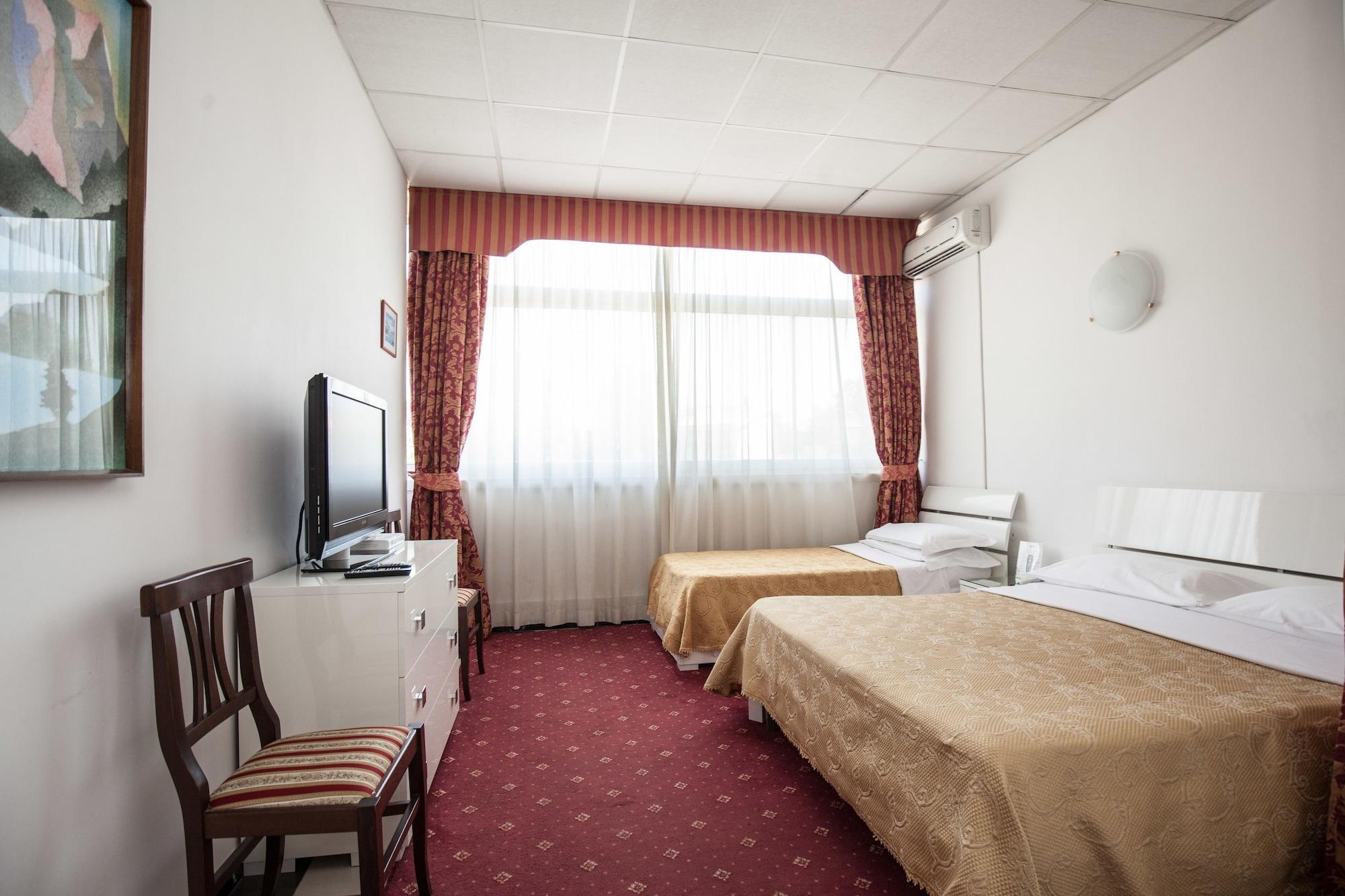 Hotel Giulietta E Romeo Casal Palocco Kültér fotó