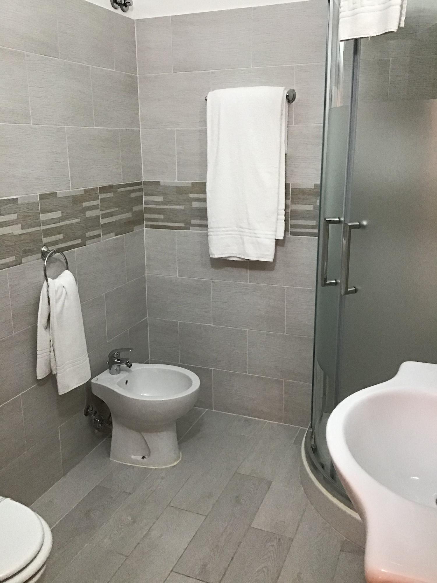Hotel Giulietta E Romeo Casal Palocco Kültér fotó