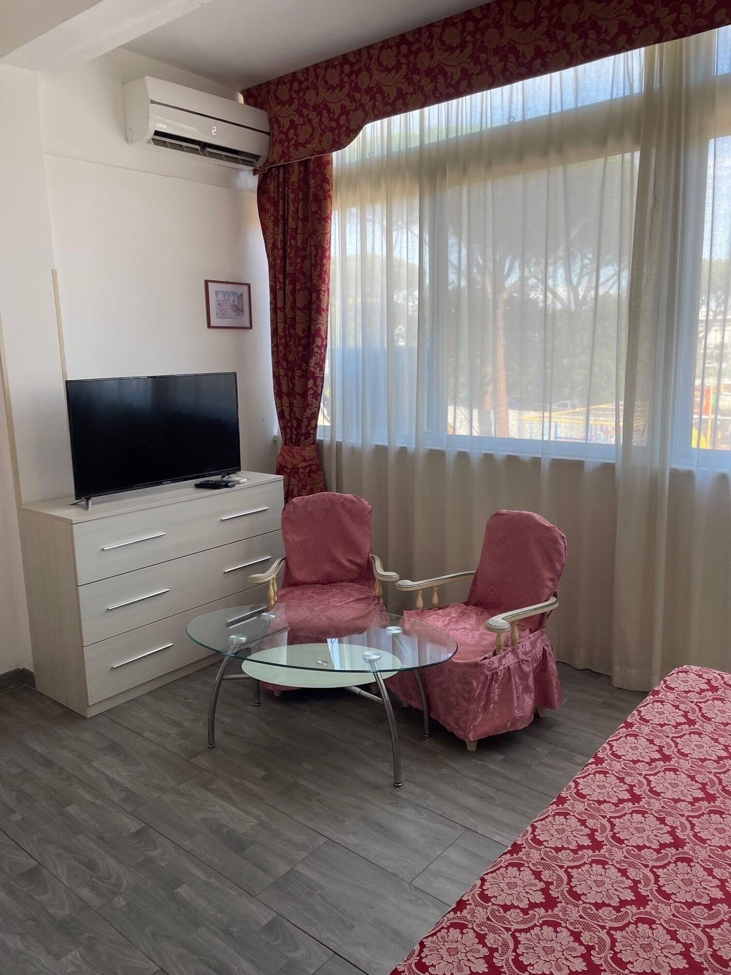 Hotel Giulietta E Romeo Casal Palocco Kültér fotó