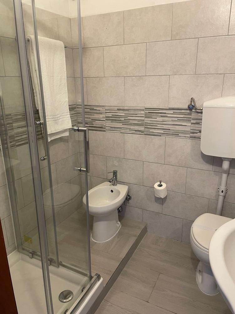 Hotel Giulietta E Romeo Casal Palocco Kültér fotó