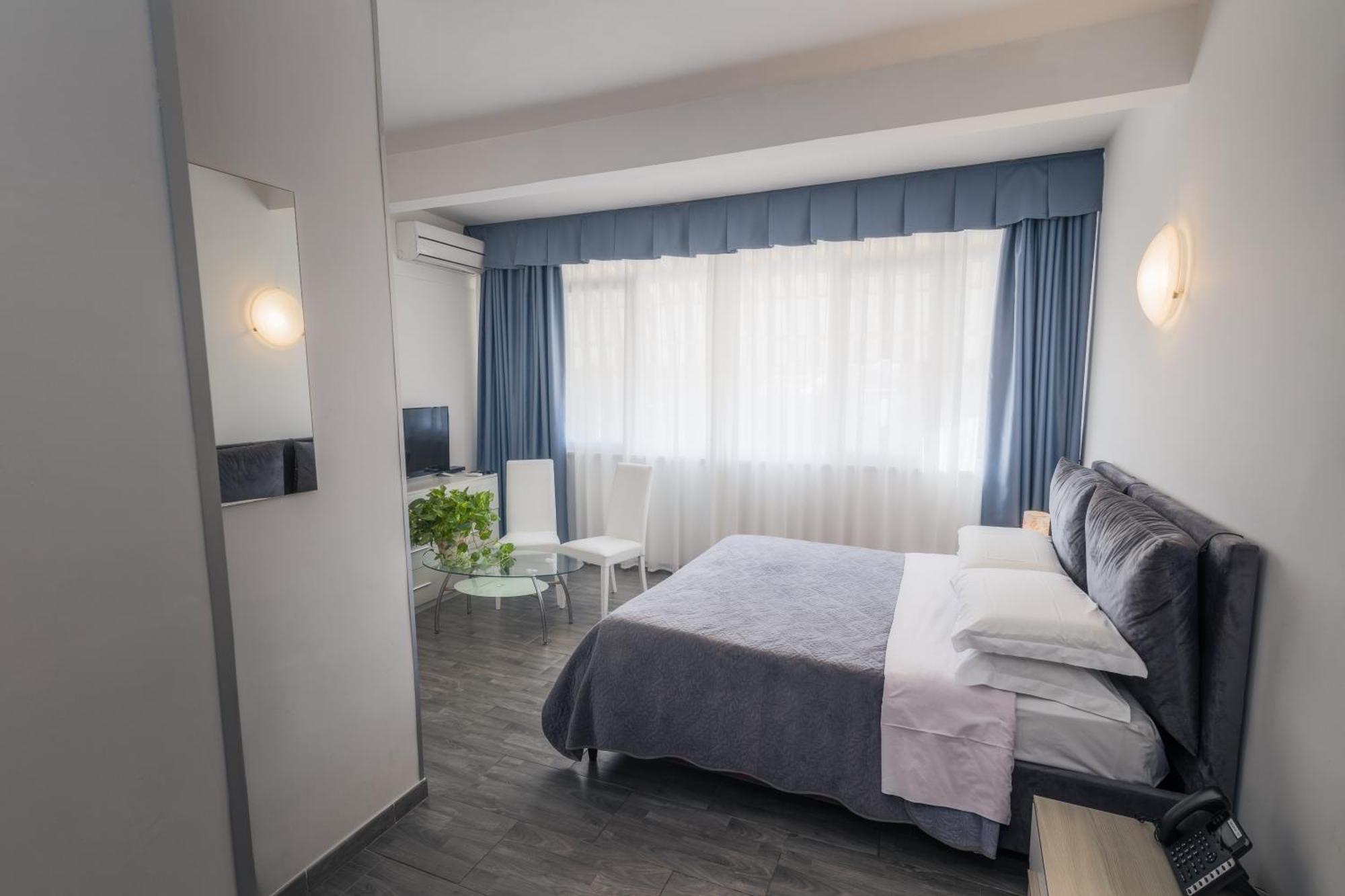 Hotel Giulietta E Romeo Casal Palocco Kültér fotó