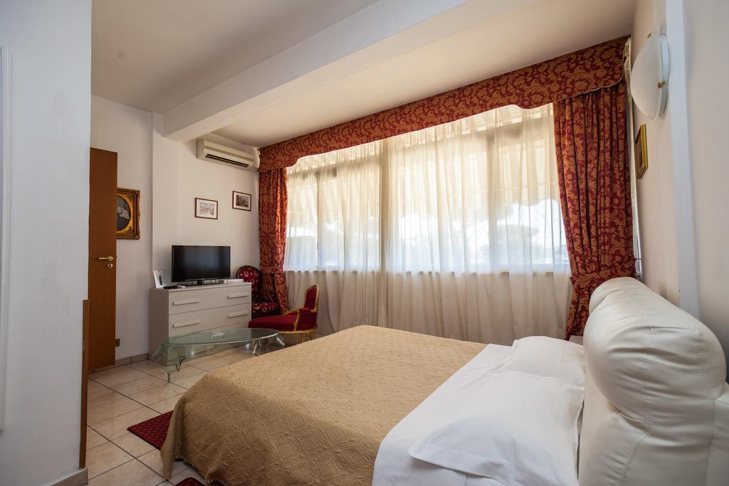 Hotel Giulietta E Romeo Casal Palocco Kültér fotó